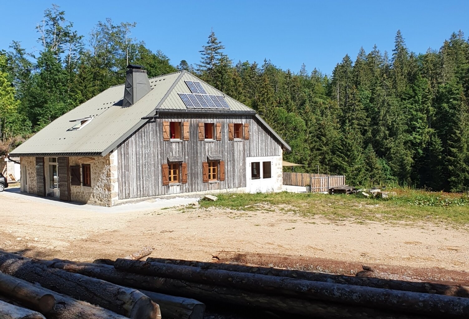 Vente Maison de campagne 10 pièces — photo 1