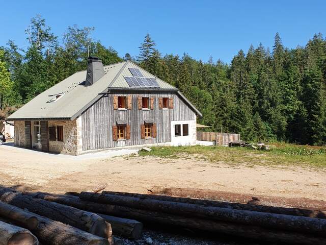 Vente Maison de campagne 10 pièces — photo du bien