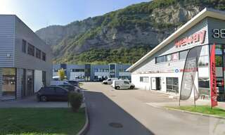 Commerce  342 m² à louer à Échirolles (38130)