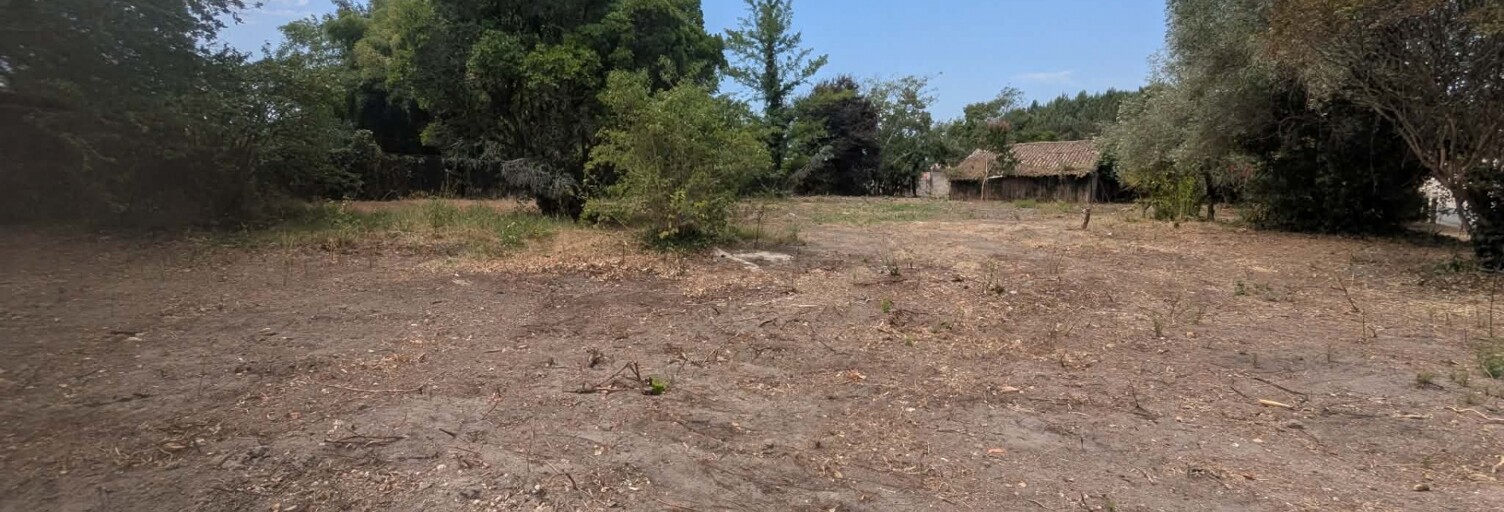 Terrain  1332 m² à vendre à Lapouyade (33620)