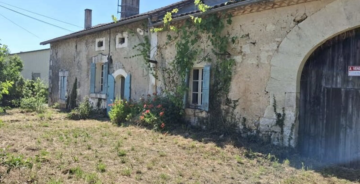 Vente maison 4 pièces 110 m² Segonzac (24600) — photo 1
