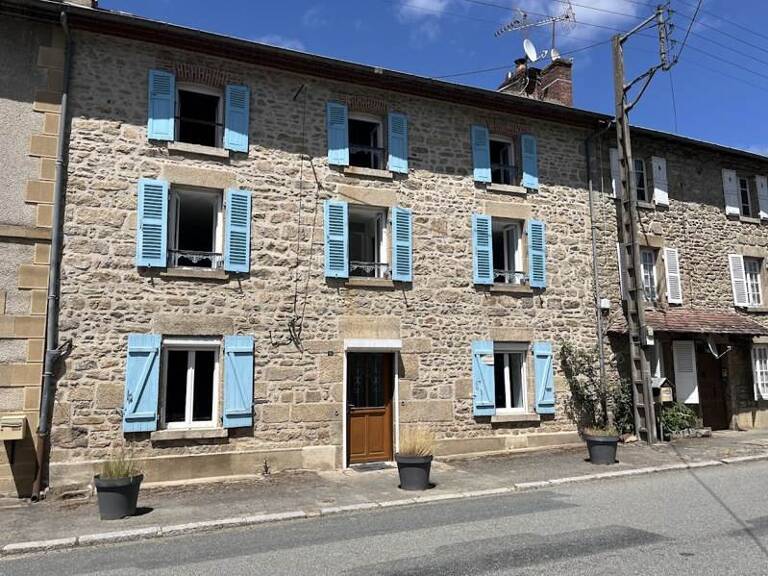 Maison de bourg de 9 pièces principales — photo 1