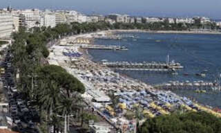 Commerce  48 m² à vendre à Cannes (06400)