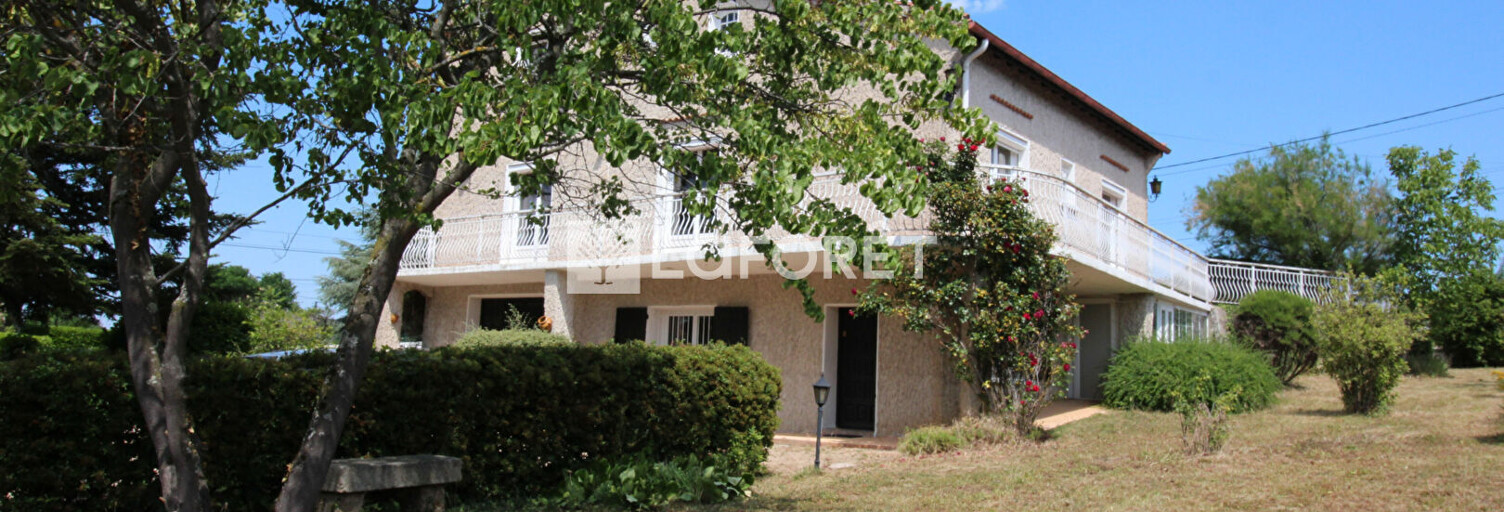 Maison 8 Pièces 217 m² à vendre à Saint-Just-Saint-Rambert (42170)