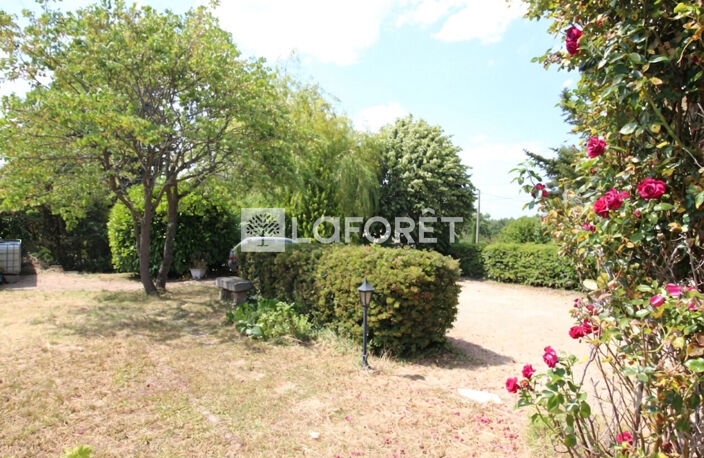 Maison Saint Just Saint Rambert 217 m2, 6 chambres, 1240m² de terrain — photo 2