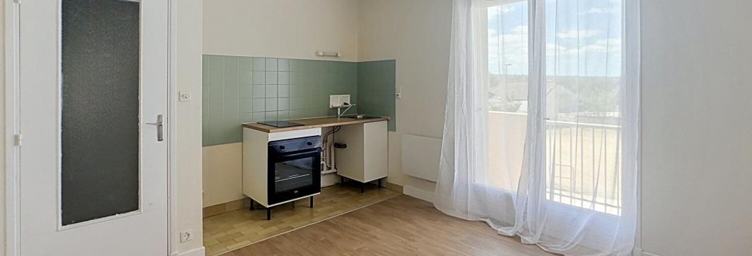 Appartement 1 Pièce 18 m² à louer à Commentry (03600)