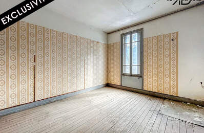 Appartement A RENOVER 32m² à VALS LES BAINS — photo du bien