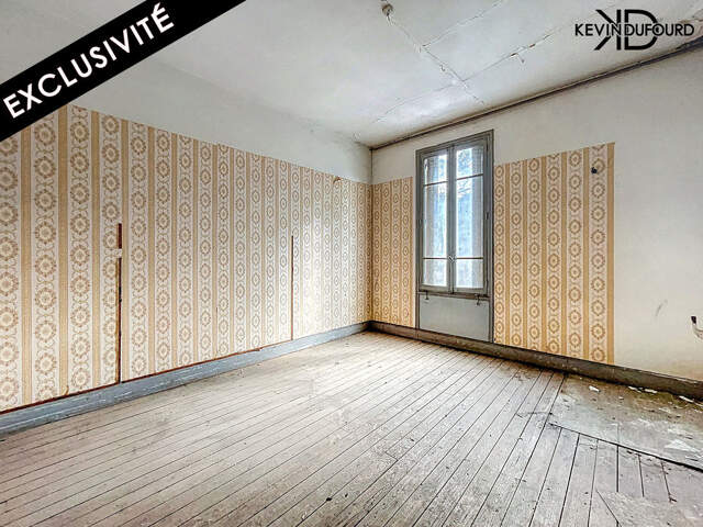 Appartement A RENOVER 32m² à VALS LES BAINS — photo du bien