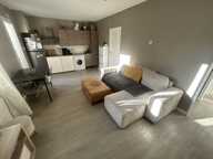 BAS DE VILLA / ALLAUCH / T2/3 — photo 2