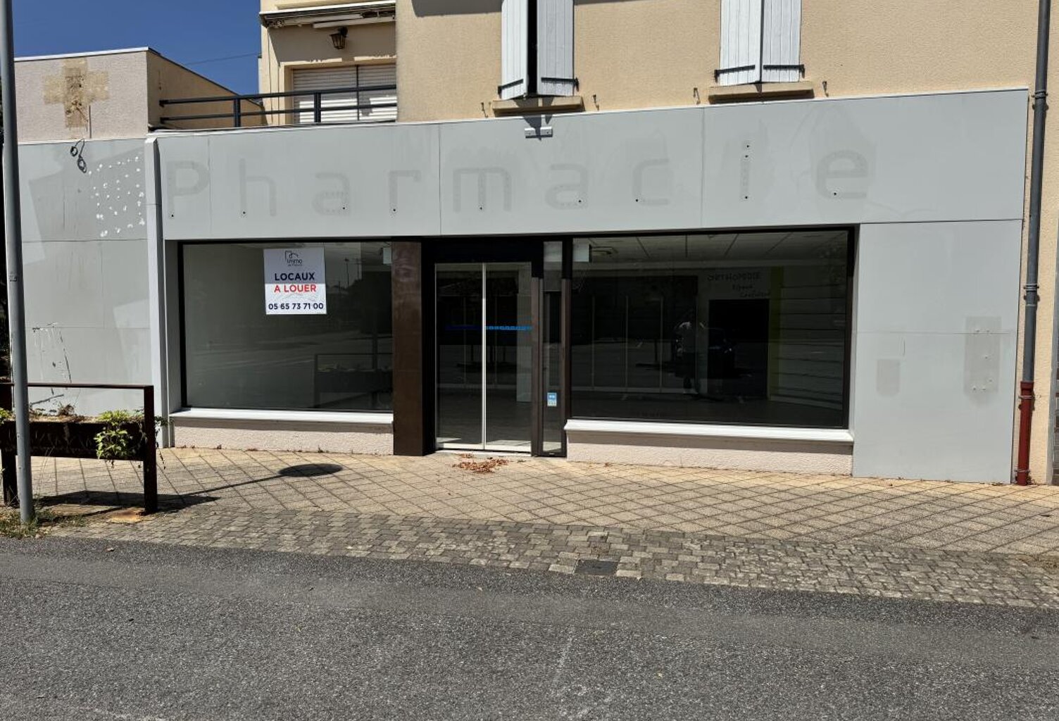 LOCAL COMMERCIAL 100 m² – OLEMPS CENTRE — photo 1