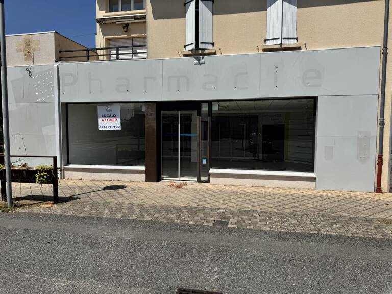 LOCAL COMMERCIAL 100 m² – OLEMPS CENTRE — photo 1
