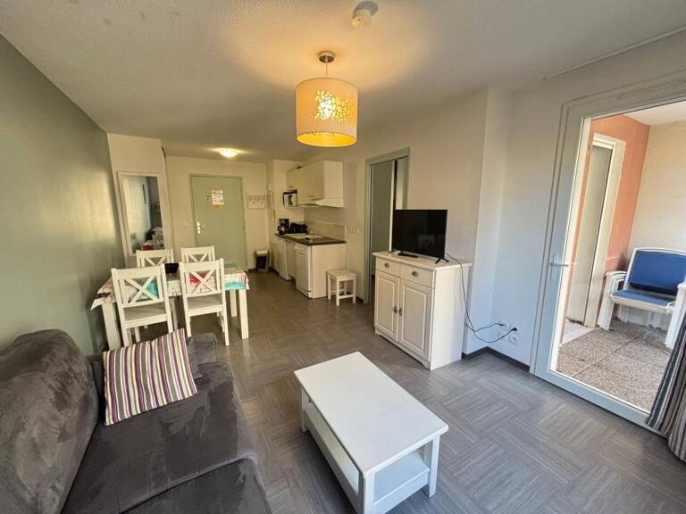 Appartement À Vendre 2 pièces avec piscine et box — photo 1
