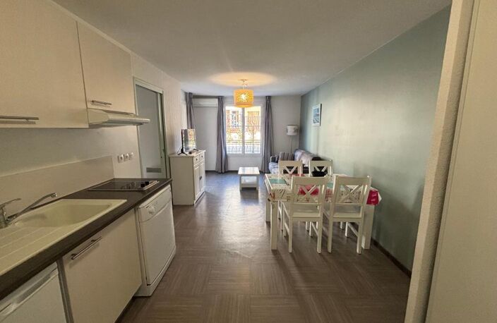 Appartement À Vendre 2 pièces avec piscine et box — photo 2