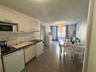 Appartement À Vendre 2 pièces avec piscine et box — photo 3