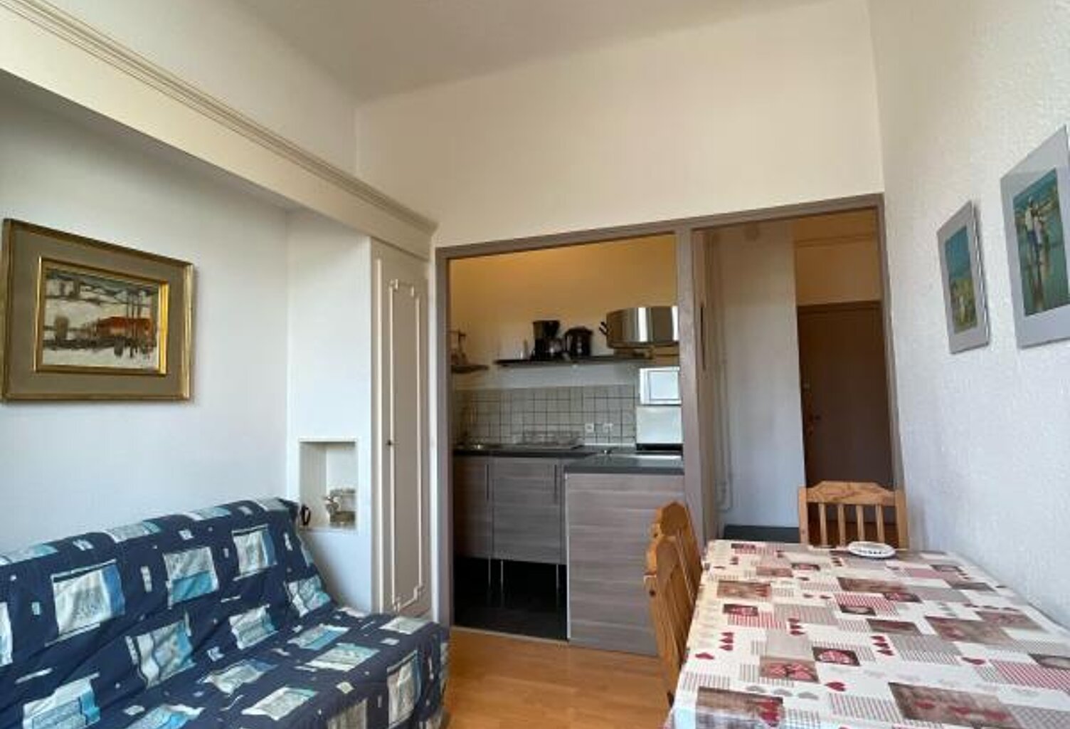 Appartement À Vendre — photo 1