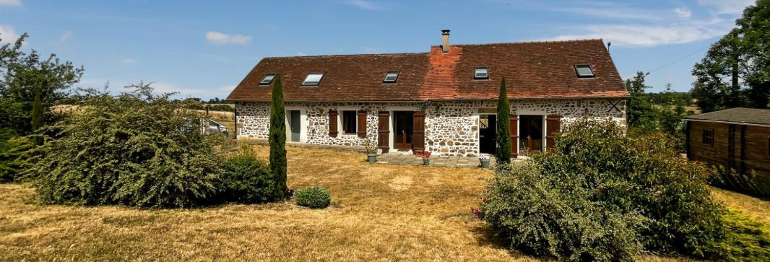 Maison 5 Pièces 115 m² à vendre à Saint-Priest-en-Murat (03390)