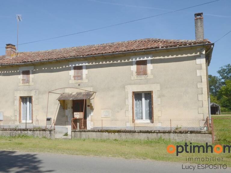   Projet de rénovation avec 2 595 m² de terrain au cœur de la campagne charentaise – Alloue   — photo 1