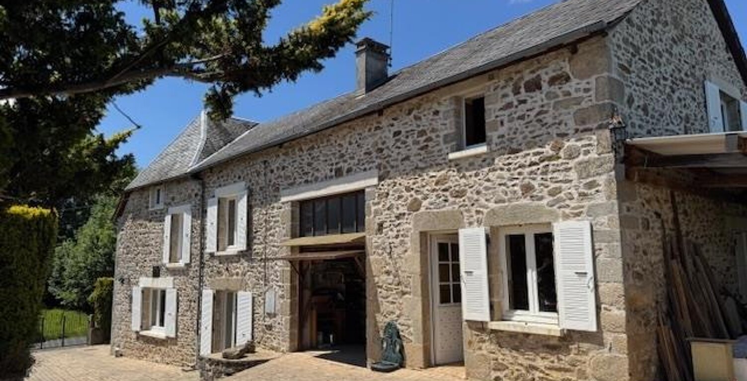 CORREZE — photo 1