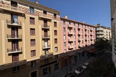 Appartement 2 pièces 750 €