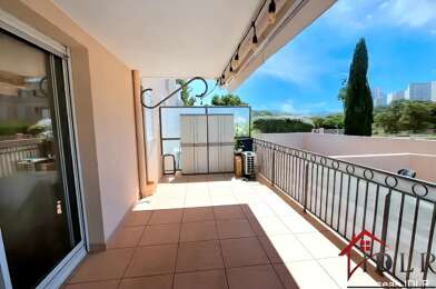 Appartement 2 pièces 240000 €