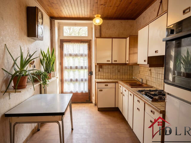Maison de village de 98m2 à moderniser avec jardin — photo du bien
