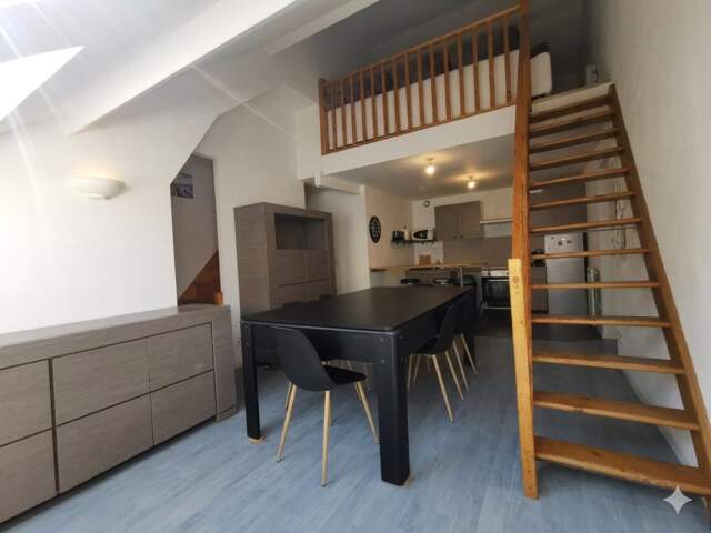 Appartement Duplex T3 bis -Dernier étage — photo du bien