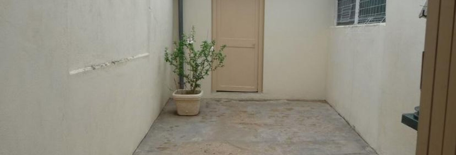 Maison 3 Pièces 53 m² à louer à Sainte-Foy-la-Grande (33220)