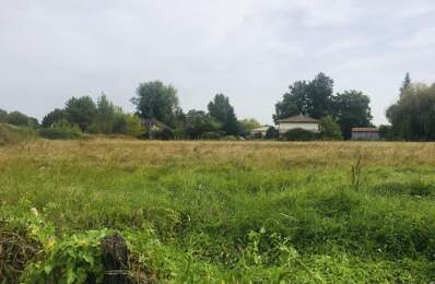 Terrain à bâtir de 1053 m² à SAINT-CHRISTOLY-DE-BLAYE (33) — photo du bien