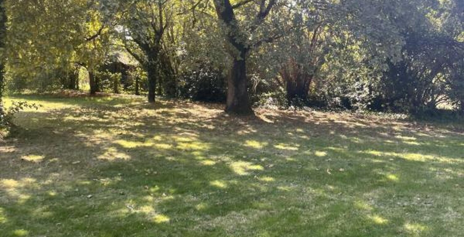 Terrain à bâtir de 574 m² à BIGANOS (33) — photo 1