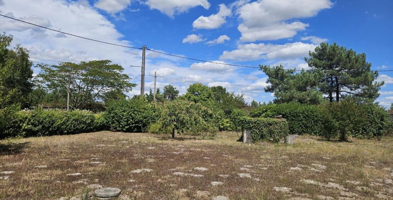Terrain à bâtir de 380 m² à VILLENAVE-D'ORNON (33) — photo 1