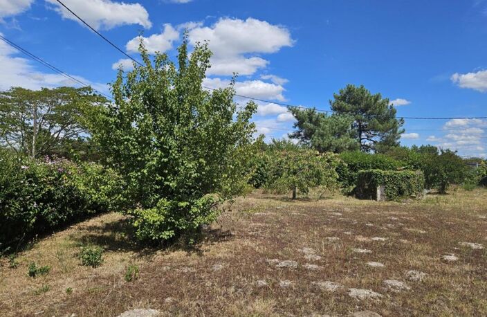 Terrain à bâtir de 380 m² à VILLENAVE-D'ORNON (33) — photo 2