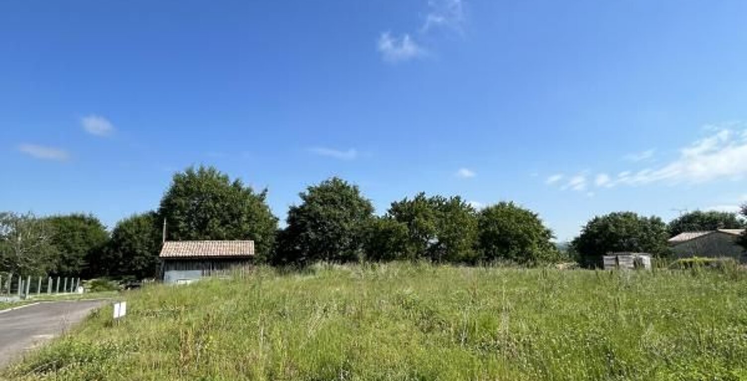Terrain à bâtir de 863 m² à SAINT-PIERRE-DE-MONS (33) — photo 1