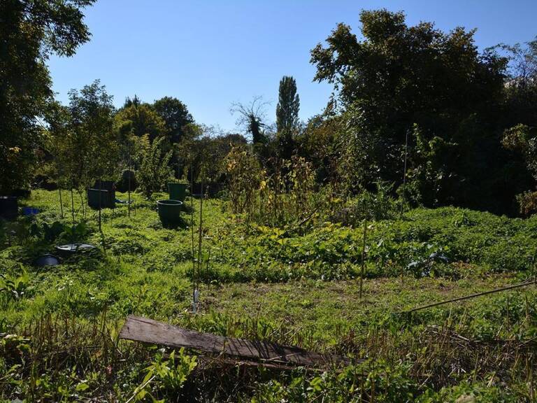 Terrain à bâtir de 628 m² à SAINT-ANDRE-DE-CUBZAC (33) — photo 1