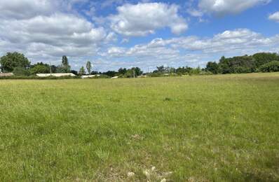 Terrain à bâtir de 832 m² à SALLEBOEUF (33) — photo du bien
