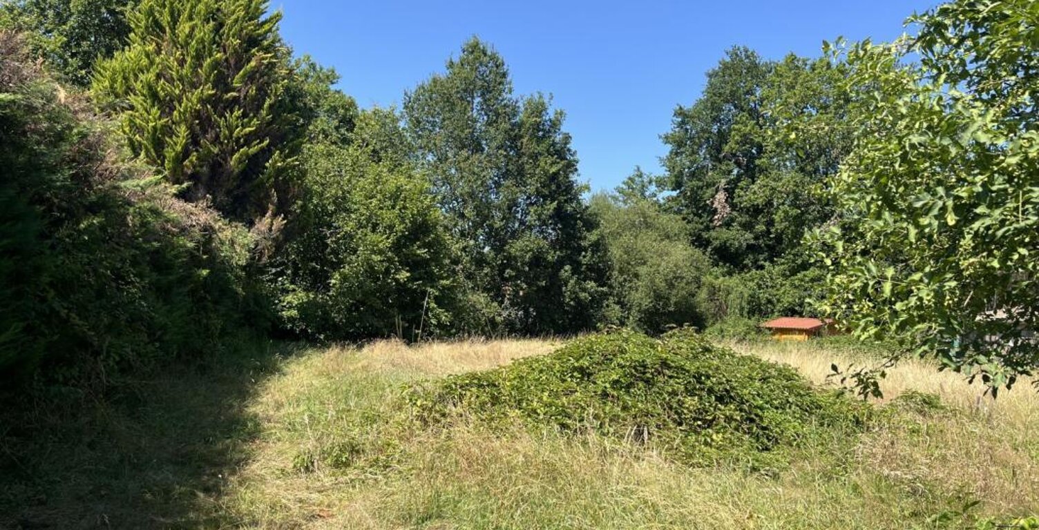 Terrain à bâtir de 1731 m² à SAINTE-HELENE (33) — photo 1