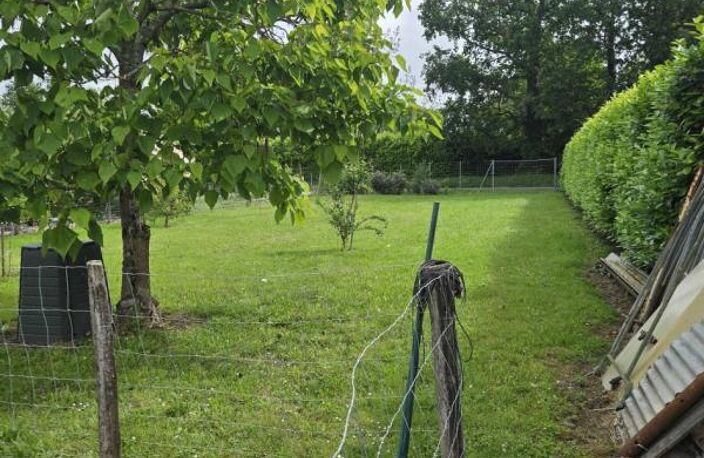 Terrain à bâtir de 600 m² à VERDELAIS (33) — photo 3
