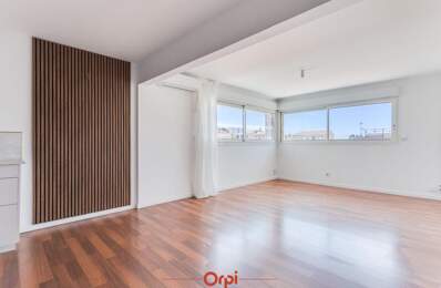 Appartement À Vendre — photo du bien