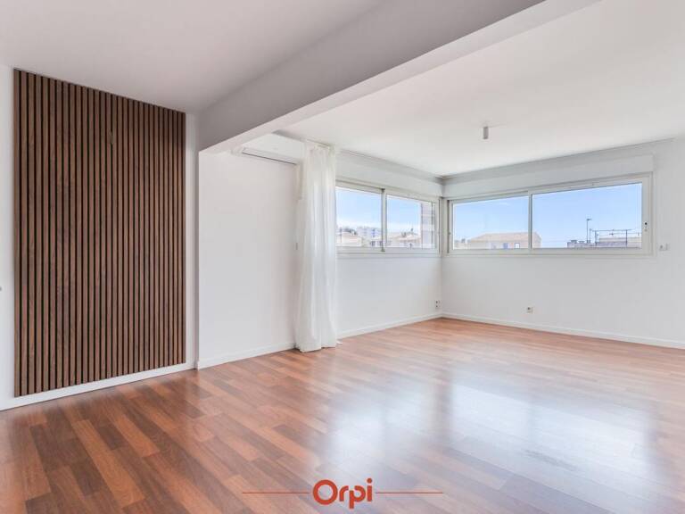 Appartement À Vendre — photo 1