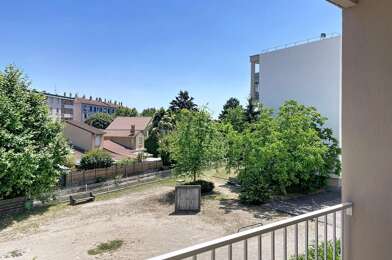Appartement 3 pièces 145000 €
