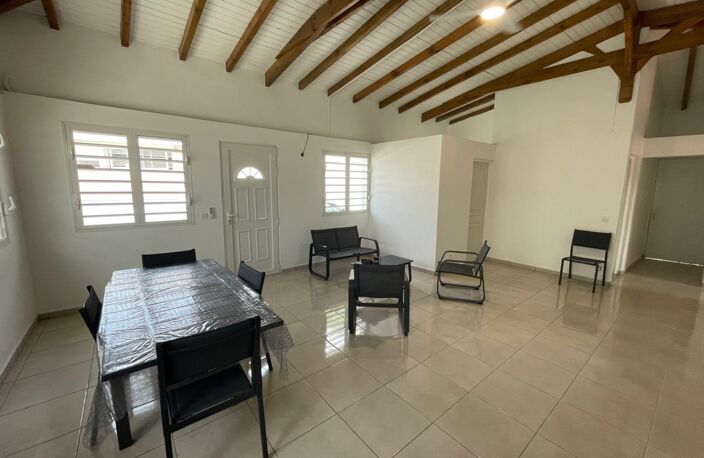 VUE DEGAGEE SUR LA CAMPAGNE jolie maison située à Mare Gaillard, LE GOSIER (971) — photo 4