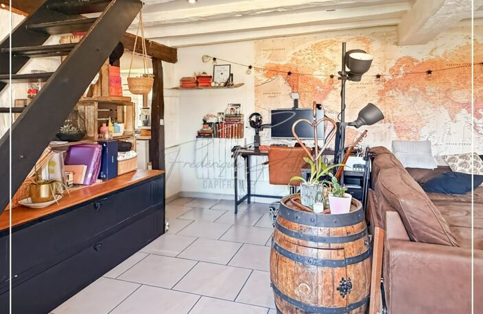 LIANCOURT CENTRE-VILLE – T1 AVEC CHARME DE L'ANCIEN AVEC GARAGE ! — photo 3