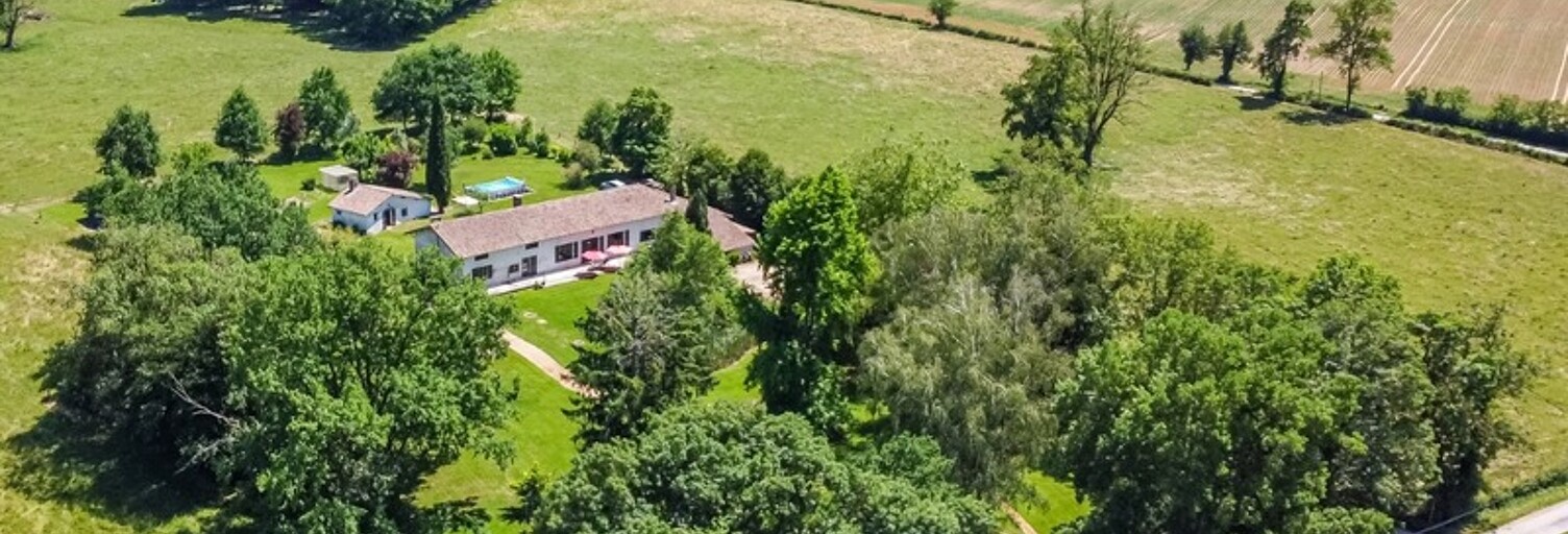 Maison 7 Pièces 273 m² à vendre à Saint-Bénigne (01190)