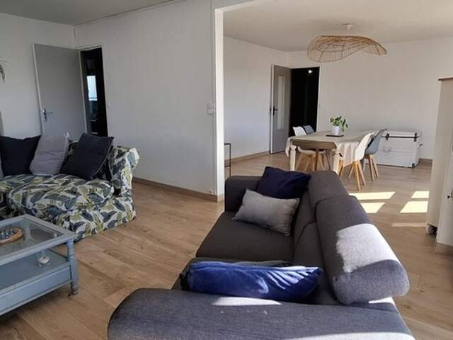 Dpt Aisne (02), à vendre SAINT QUENTIN Appartement T5 Parking — photo du bien