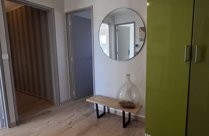 Dpt Aisne (02), à vendre SAINT QUENTIN Appartement T5 Parking — photo 4