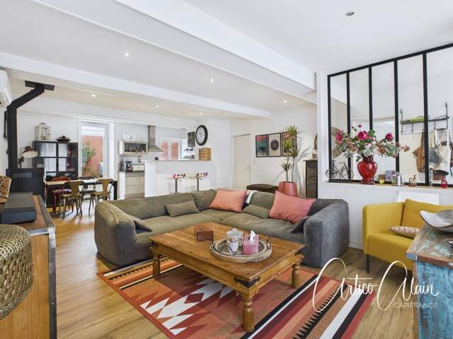 Maison de village 136 m² avec cours et garage au centre de Villefranche de Lauragais — photo du bien