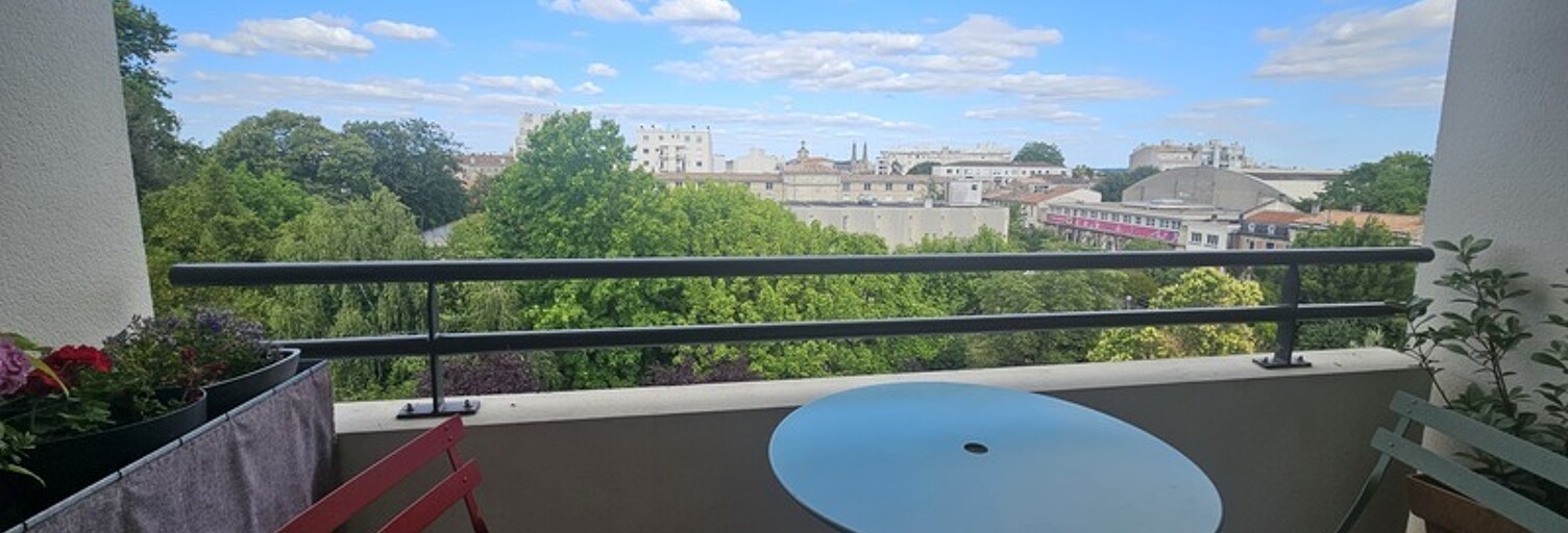Appartement 3 Pièces 66 m² à vendre à Bordeaux (33800)