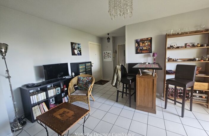 Appartement T3 avec terrasse + parking privé , à  Bordeaux – Quartier Nansouty/ Bergonié — photo 3