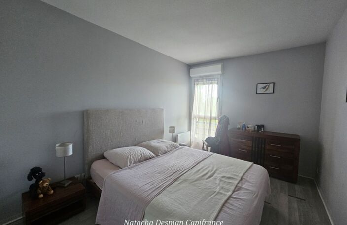 Appartement T3 avec terrasse + parking privé , à  Bordeaux – Quartier Nansouty/ Bergonié — photo 4