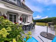 LE JUCH(29) Maison néo-bretonne de 148m² sur un terrain de 1000m², 4 chambres, garage, sous-sol — photo 2