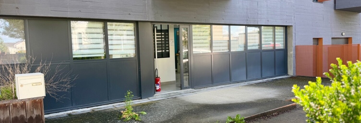 Local industriel 8 Pièces 70 m² à vendre à Écouflant (49000)